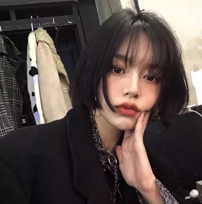 黑月亮